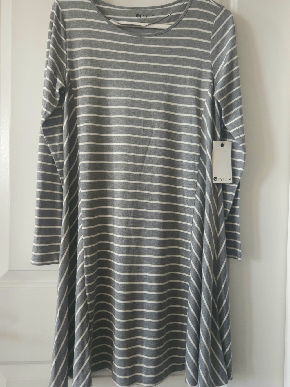 Stylus Gray & White Striped Long Sleeve Swing Dress